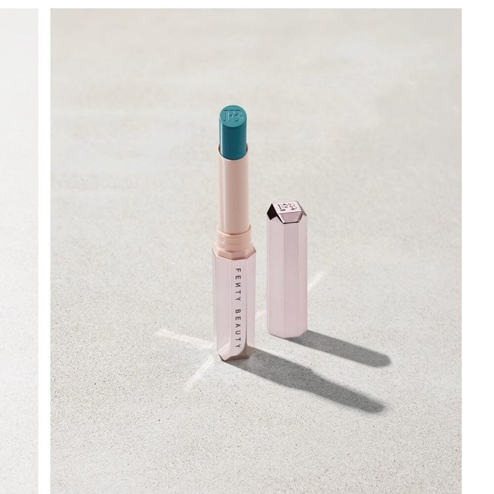 Fenty Beauty PLUSH MATTE LIPSTICK - TURKS AND CAICOS